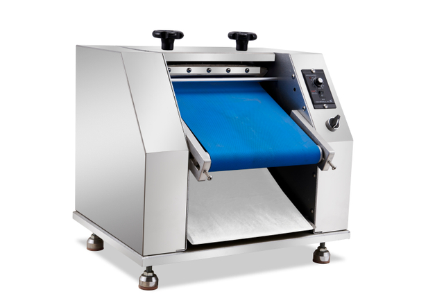 Croissant Moulder / Croissant Roller