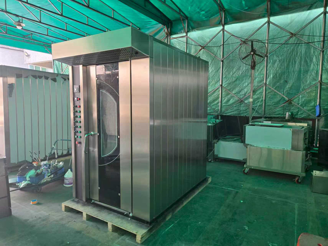 16-Pan Hot Air Revolving Oven